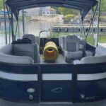 blue and white crest trioon boat rental